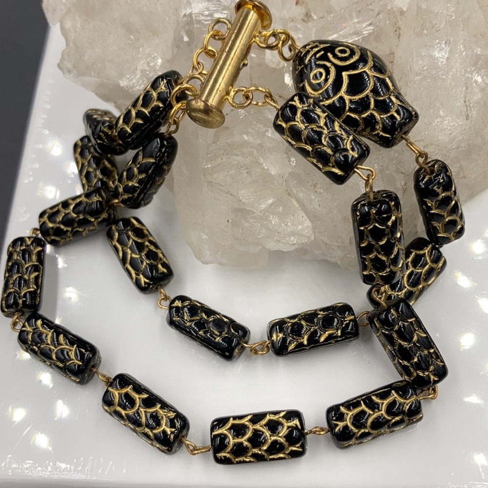 Vintage Snake Czech Glass Bead Bracelet